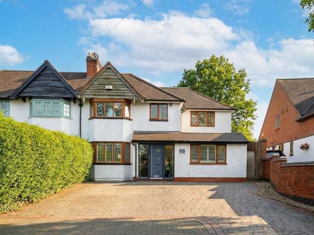 4 bedroom semi detached house for sale
