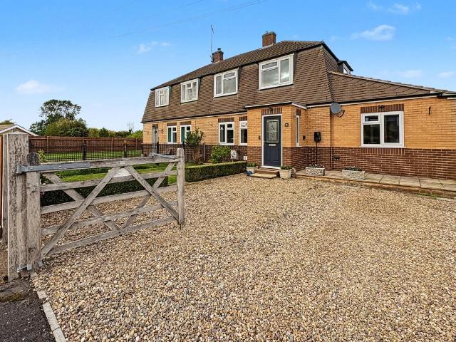 4 bedroom semi detached house for sale