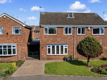 4 bedroom semi detached house for sale