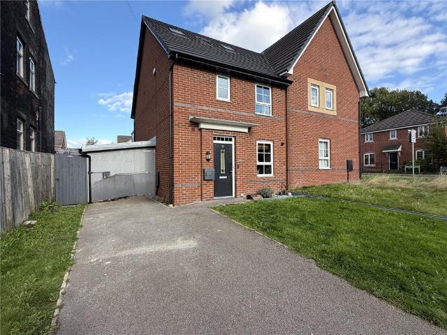 4 bedroom semi detached house for sale