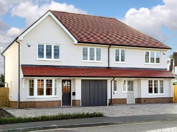 4 bedroom semi detached house for sale