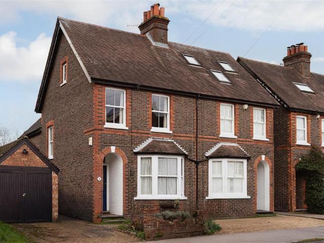 4 bedroom semi detached house for sale