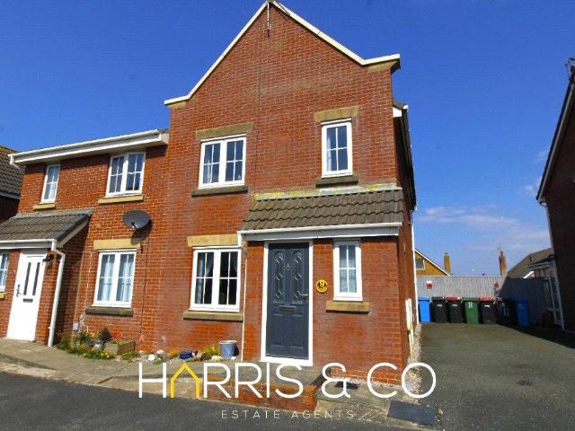 4 bedroom semi detached house for sale
