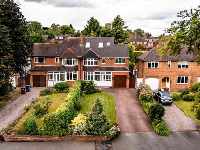 4 bedroom semi detached house for sale