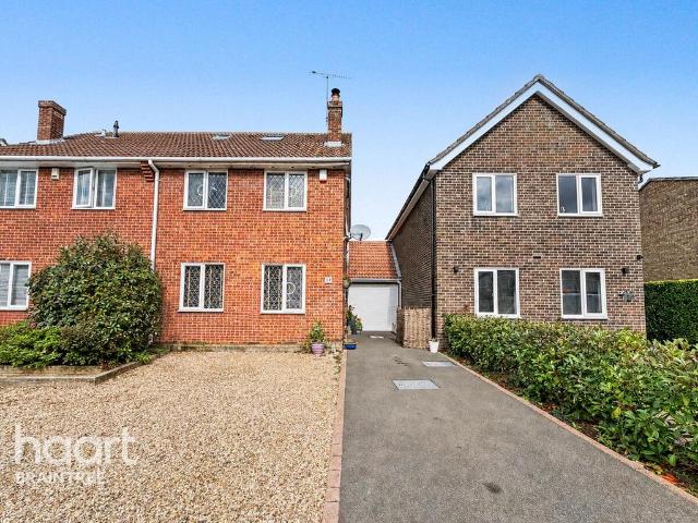 4 bedroom semi detached house for sale