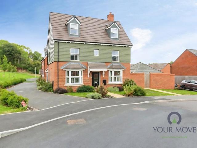 4 bedroom semi detached house for sale