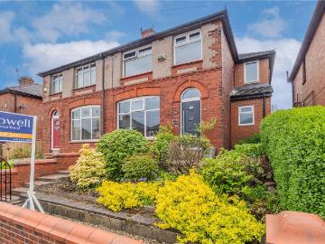 High Crompton, Shaw and Crompton, OL2, Bradford and West Yorkshire, North England