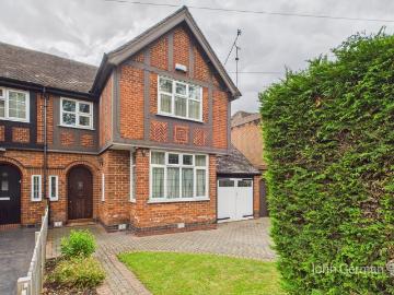 4 bedroom semi detached house for sale