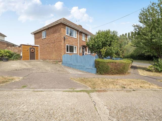 4 bedroom semi detached house for sale