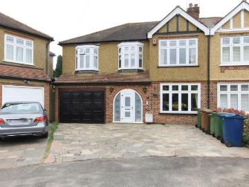 House for sale in Harrow Weald - Garden