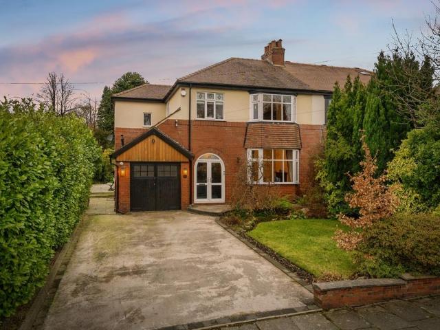 4 bedroom semi detached house for sale