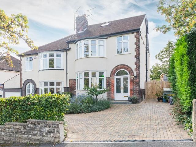4 bedroom semi detached house for sale