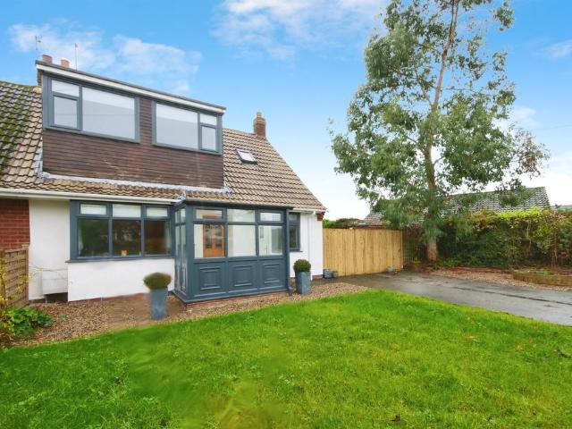 4 bedroom semi detached house for sale