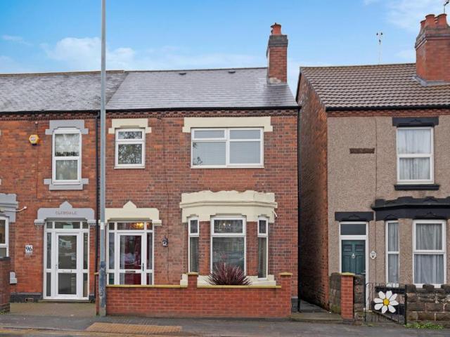 4 bedroom semi detached house for sale