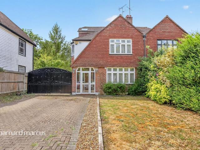 4 bedroom semi detached house for sale