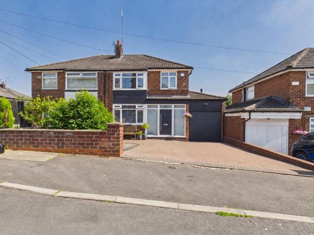 4 bedroom semi detached house for sale