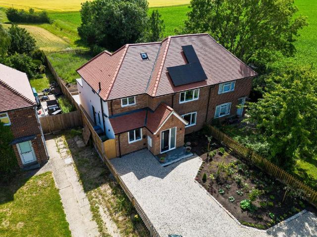4 bedroom semi detached house for sale