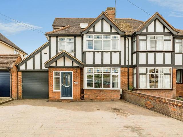 4 bedroom semi detached house for sale