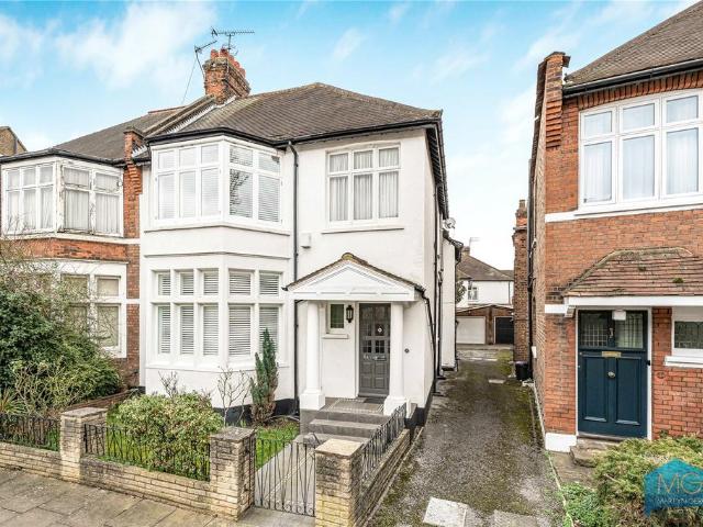 4 bedroom semi detached house for sale