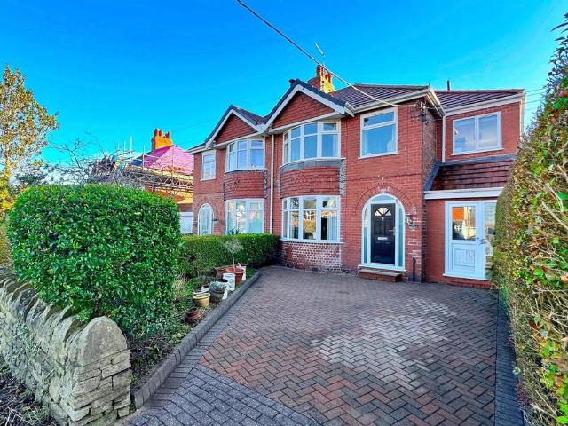 4 bedroom semi detached house for sale