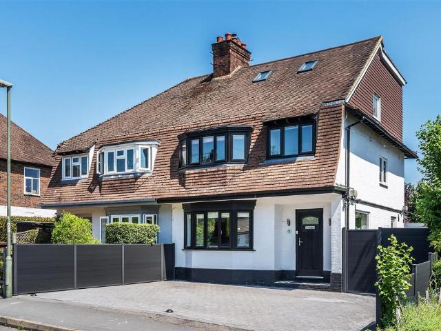 4 bedroom semi detached house for sale