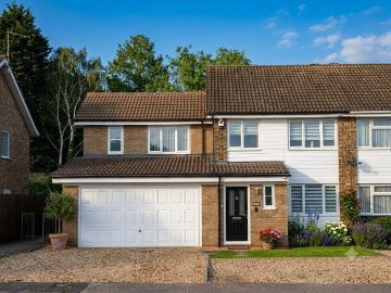 4 bedroom semi detached house for sale