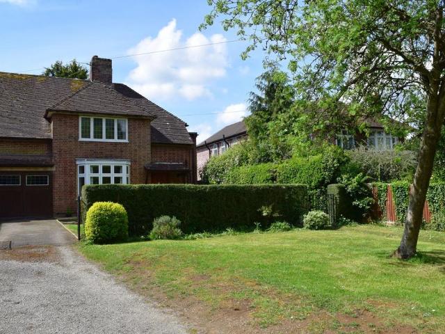 4 bedroom semi detached house for sale