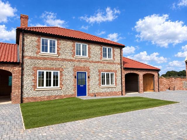 4 bedroom semi detached house for sale