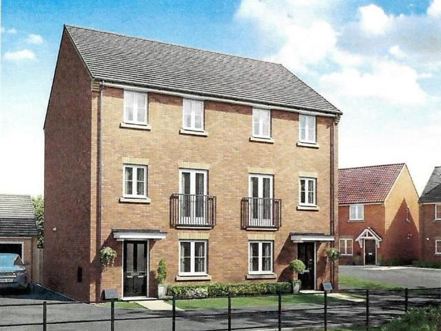 4 bedroom semi detached house for sale