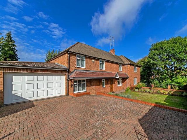 4 bedroom semi detached house for sale