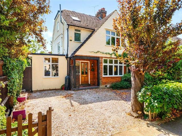 4 bedroom semi detached house for sale