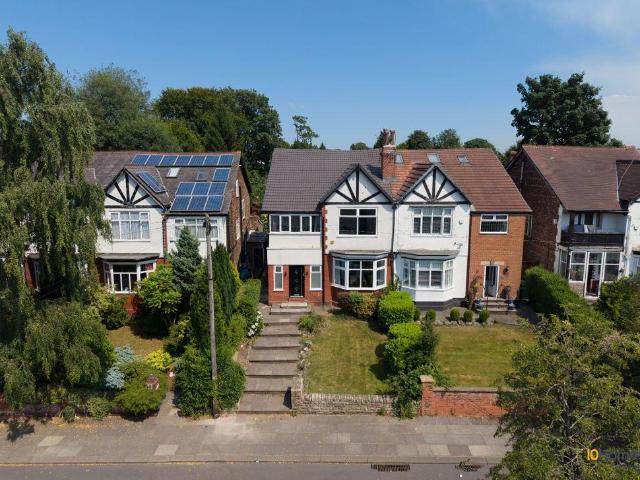 4 bedroom semi detached house for sale