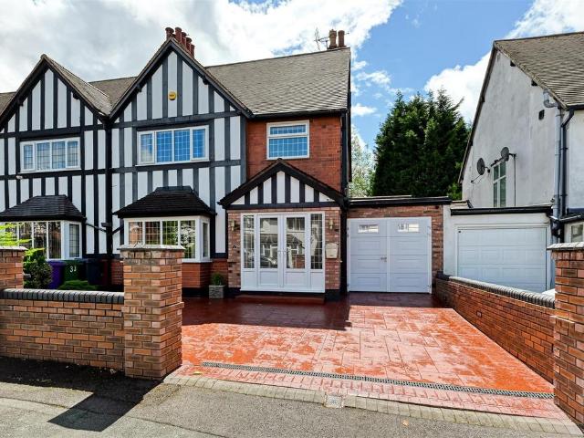 4 bedroom semi detached house for sale