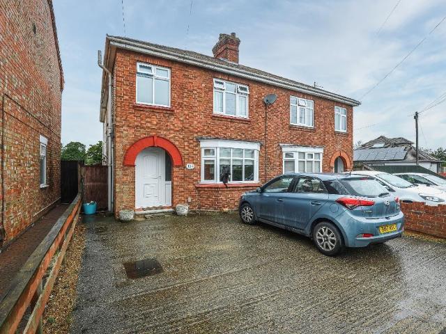 4 bedroom semi detached house for sale