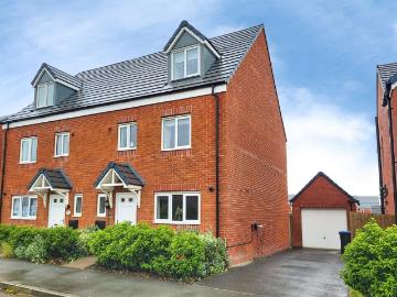 4 bedroom semi detached house for sale