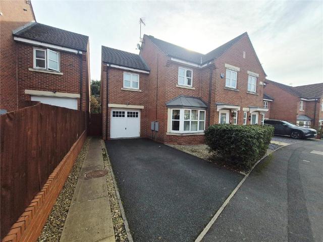 4 bedroom semi detached house for sale