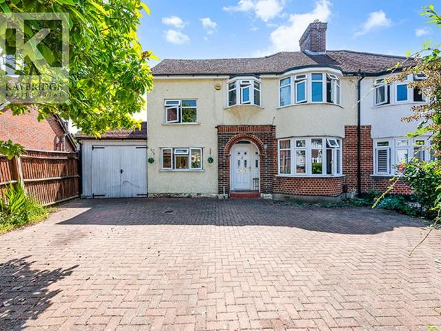 4 bedroom semi detached house for sale