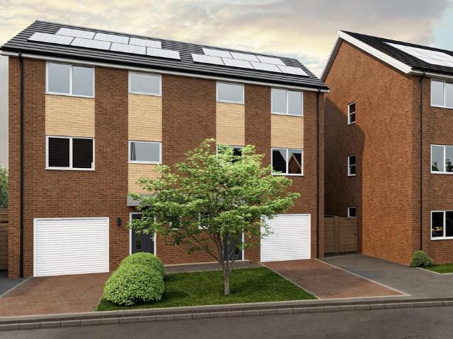 4 bedroom semi detached house for sale