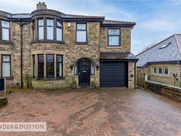 4 bedroom semi detached house for sale