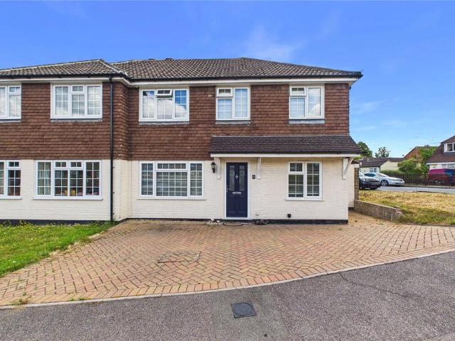 4 bedroom semi detached house for sale