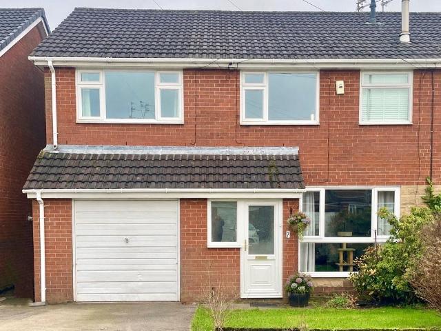 4 bedroom semi detached house for sale