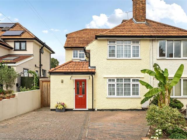 4 bedroom semi detached house for sale