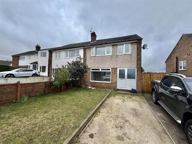 4 bedroom semi detached house for sale