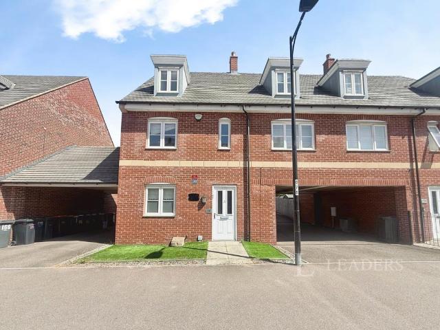 4 bedroom semi detached house for sale