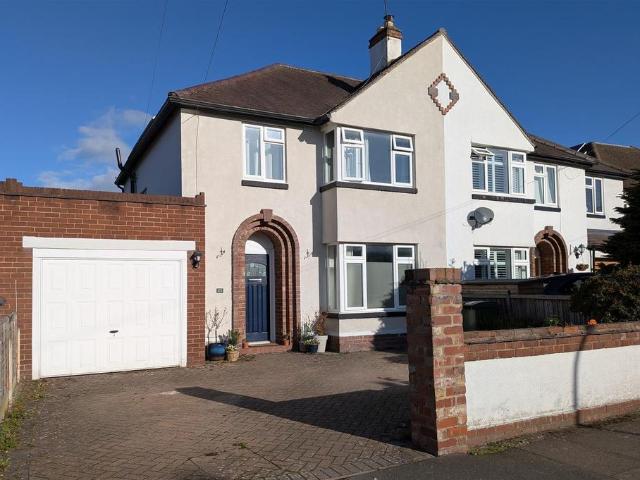 4 bedroom semi detached house for sale
