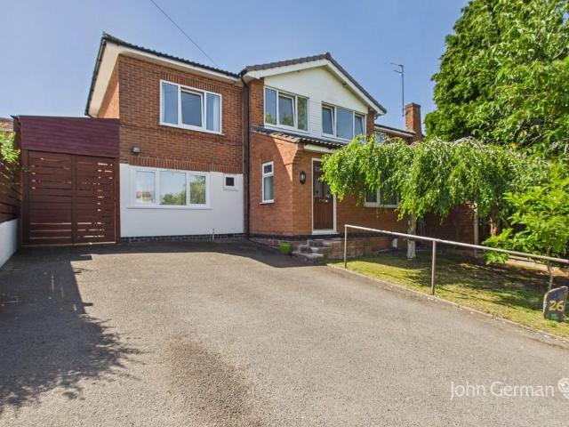 4 bedroom semi detached house for sale