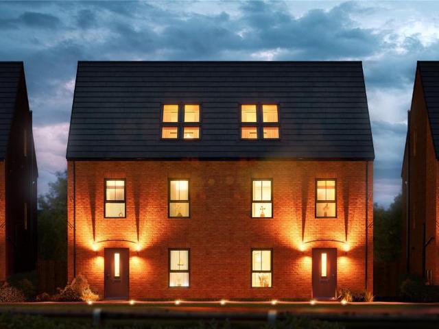 4 bedroom semi detached house for sale
