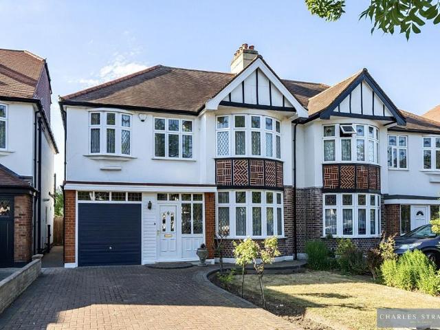 4 bedroom semi detached house for sale