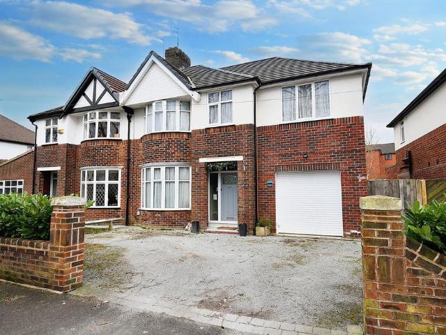 4 bedroom semi detached house for sale