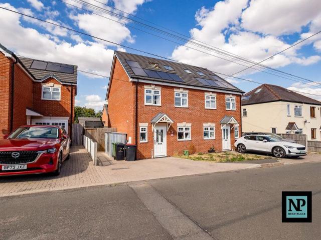 4 bedroom semi detached house for sale